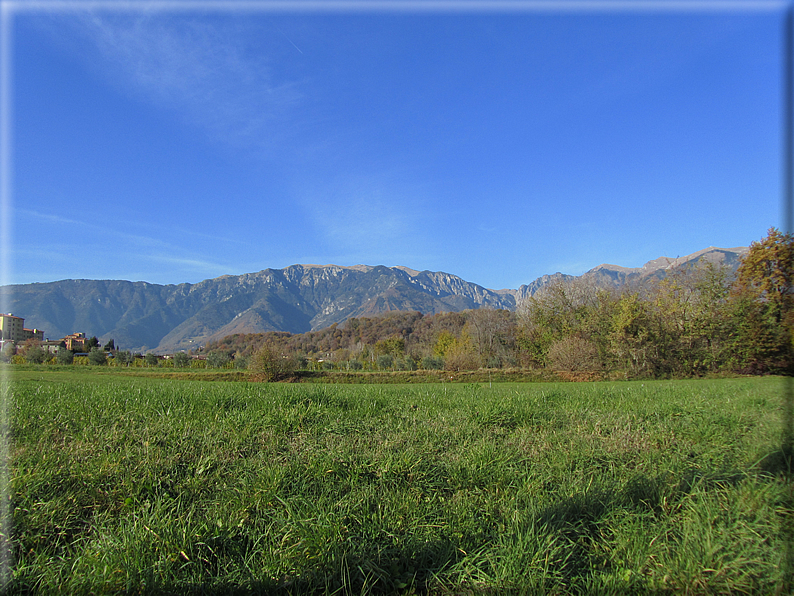 foto Alle pendici del Monte Grappa in Autunno